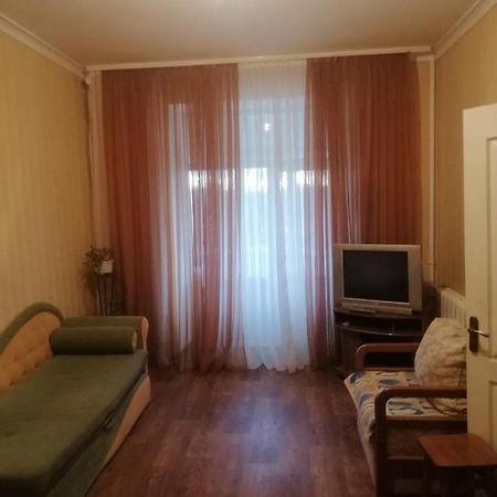 Апартаменты Квартира Курбаса Белая Церковь Экстерьер фото