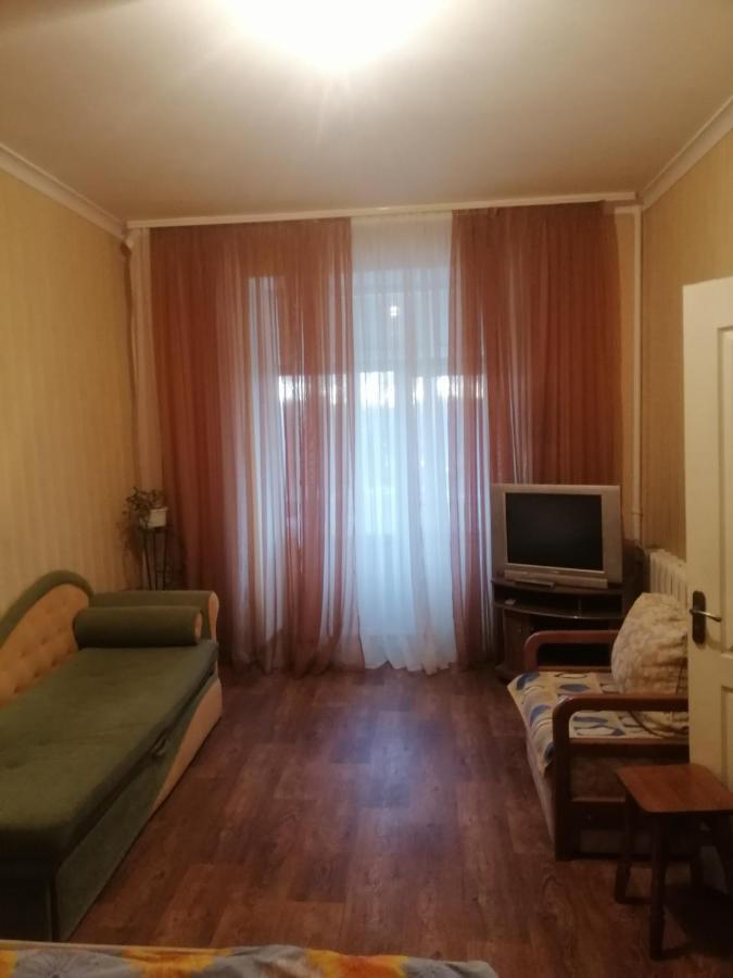 Апартаменты Квартира Курбаса Белая Церковь Экстерьер фото